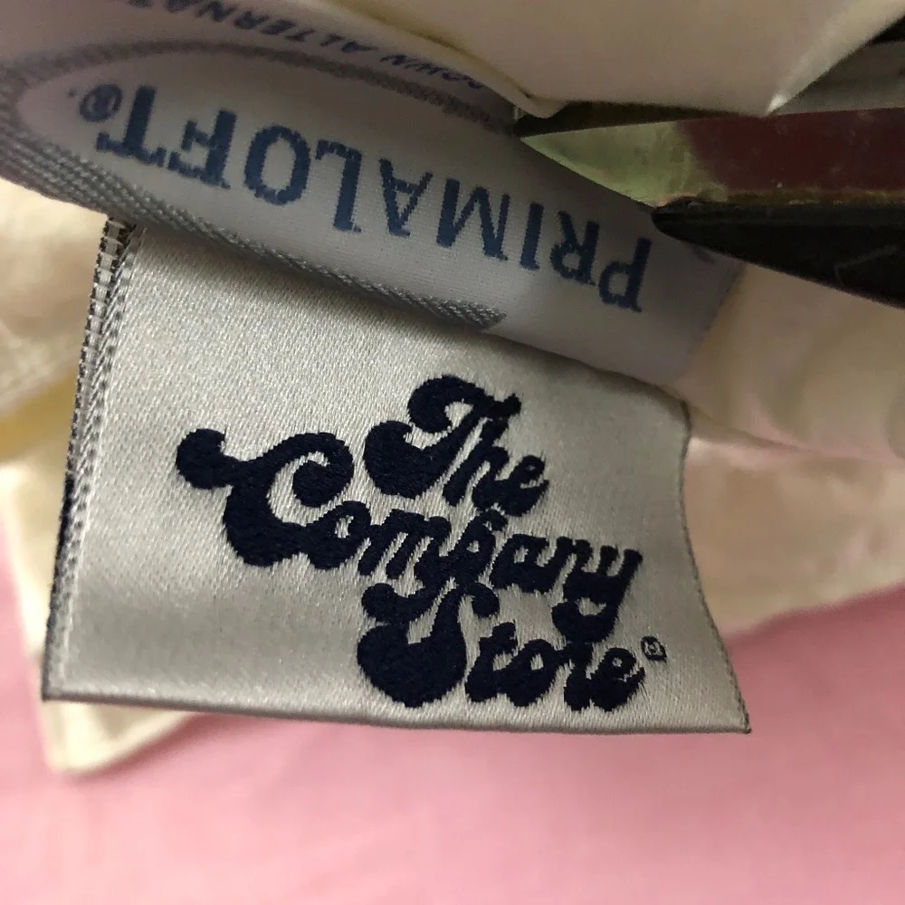 The Company Store twin duvet insert Primaloft down alternative corner loops